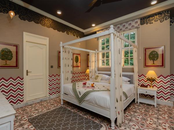 Laalee : photo 1 de la chambre chambre double avec salle de bains privative