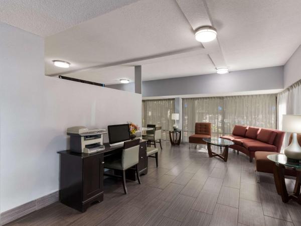 Quality Inn Orange Park Jacksonville : photo 5 de la chambre chambre double pour personnes à mobilité réduite - non-fumeurs