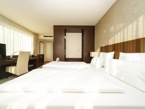 l'Arrivée Hotel & Spa : photo 10 de la chambre chambre supérieure