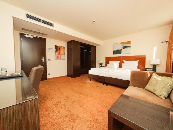 l'Arrivée Hotel & Spa : photo 10 de la chambre chambre confort