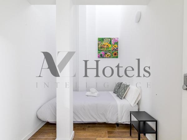 AYZ Luis Cabrera-Auto check-in property : photo 3 de la chambre chambre double avec salle de bains commune