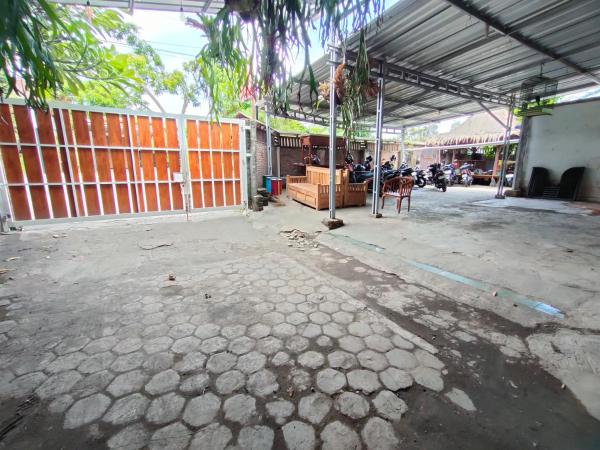 LAISSYA GUEST HOUSE YOGYAKARTA : photo 10 de la chambre chambre lit king-size standard