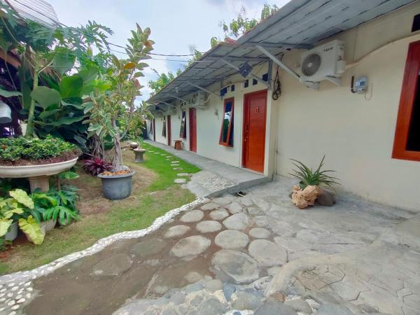 LAISSYA GUEST HOUSE YOGYAKARTA : photo 9 de la chambre chambre lit king-size standard