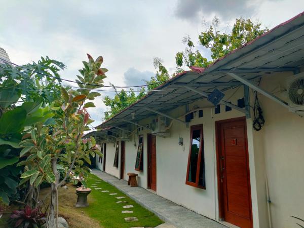 LAISSYA GUEST HOUSE YOGYAKARTA : photo 9 de la chambre chambre lit king-size standard