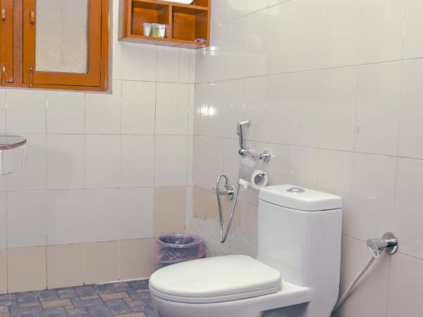 Roamers Inn - Hostel : photo 2 de la chambre dortoir mixte de 6 lits