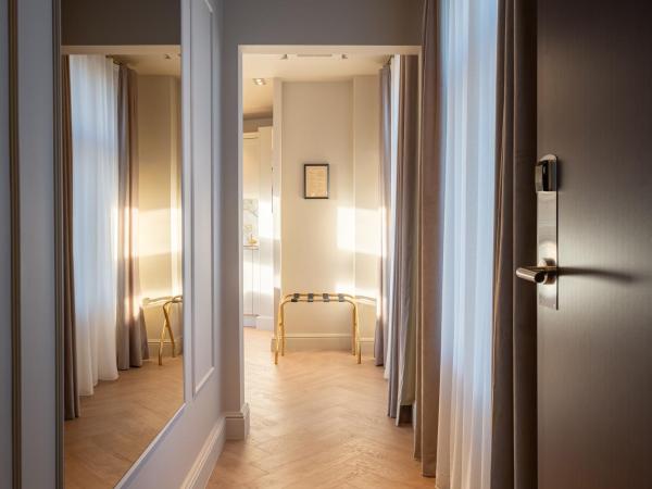 The Villa : photo 5 de la chambre studio lit king-size