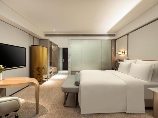 InterContinental Beijing Beichen, an IHG Hotel : photo 1 de la chambre chambre lit king-size classique avec vue sur la ville