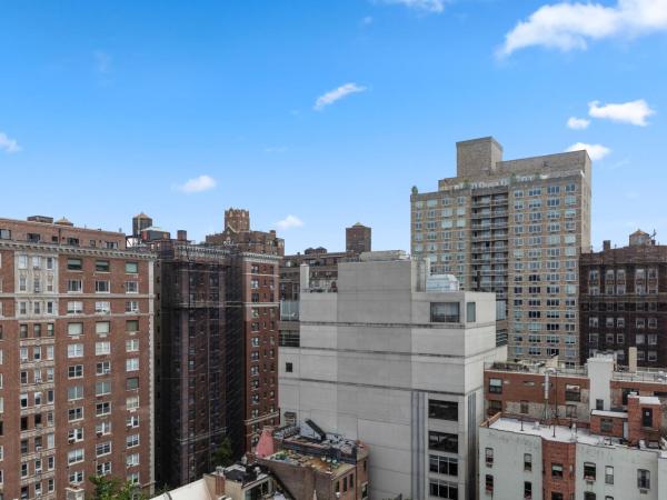 Riverside Tower Hotel : photo 3 de la chambre hébergement double standard