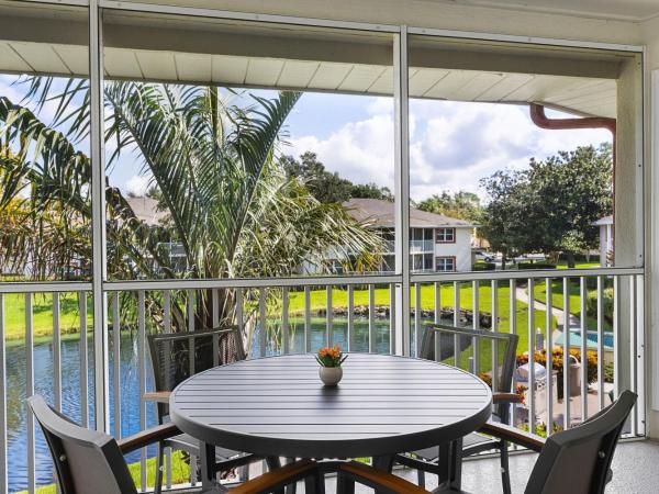 Sheraton Vistana Resort Villas, Lake Buena Vista Orlando : photo 7 de la chambre villa 2 chambres lit king-size et 2 lits simples avec balcon