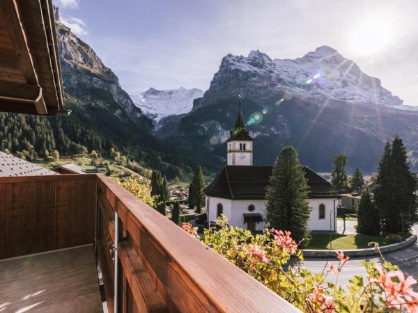 Hotel Fiescherblick : photo 10 de la chambre chambre double panoramique coucher de soleil