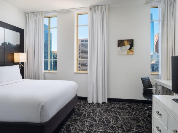 Residence Inn by Marriott Philadelphia Center City : photo 4 de la chambre grand studio avec lit queen-size et canapé-lit