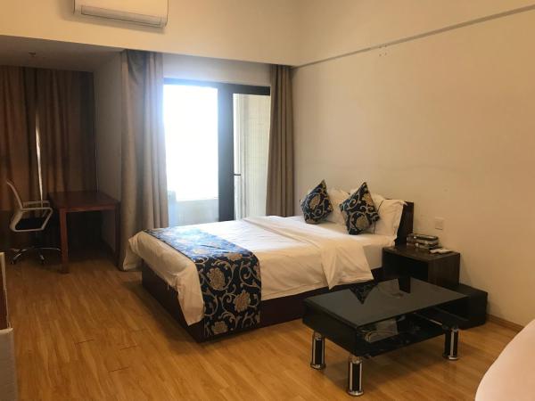 Yunying International ApartHotel - Free Shuttle Bus to Canton Fair Complex During Canton Fair Period : photo 2 de la chambre chambre double supérieure