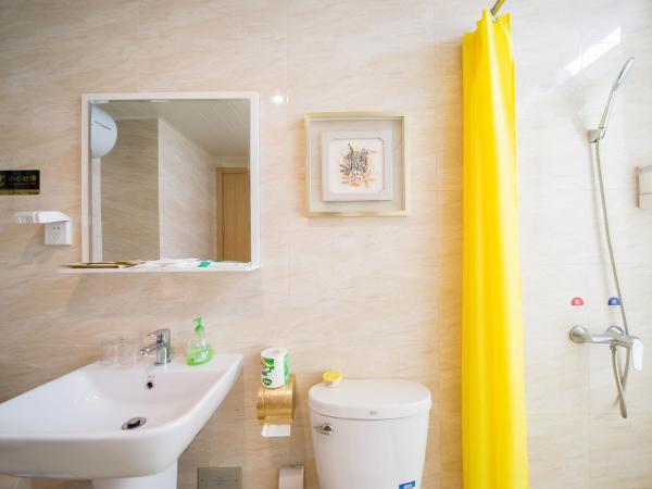 Yunying International ApartHotel - Free Shuttle Bus to Canton Fair Complex During Canton Fair Period : photo 1 de la chambre suite 1 chambre