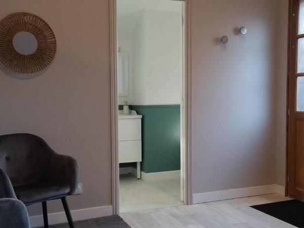 Ô 87 - chambres d'hôtes : photo 6 de la chambre chambre double avec salle de bains privative