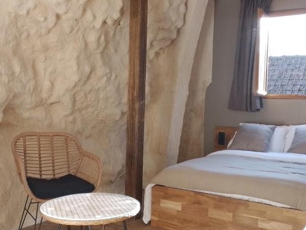 Ô 87 - chambres d'hôtes : photo 3 de la chambre chambre double avec salle de bains privative