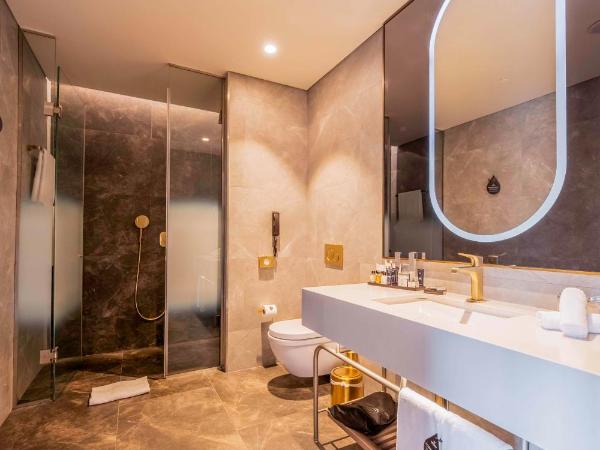 Radisson Collection Hotel, Vadistanbul : photo 4 de la chambre chambre collection premium - vue sur ville et forêt