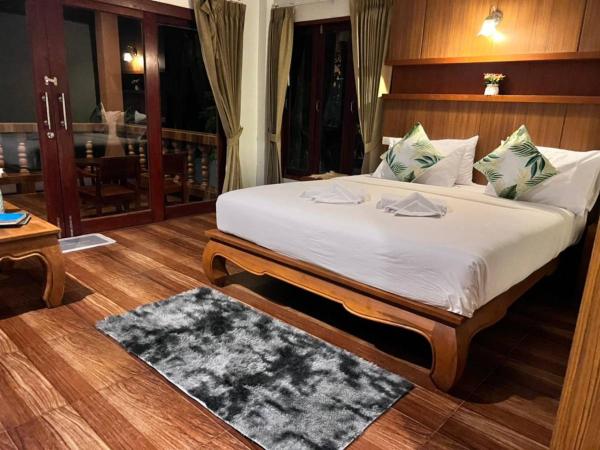 Haad Yao Bayview Hotel : photo 10 de la chambre bungalow - vue sur mer