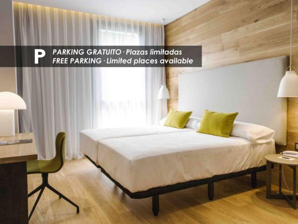 Zenit San Sebastián : photo 1 de la chambre chambre double ou lits jumeaux - parking gratuit