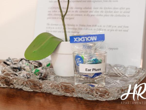 HR-Madrid-Puerta del Sol : photo 7 de la chambre chambre double avec salle de bains privative