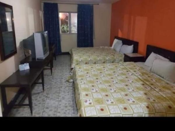 Hotel Estación Guadalajara : photo 6 de la chambre chambre lits jumeaux