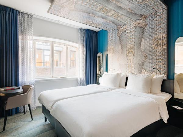 Eden Hotel Amsterdam : photo 2 de la chambre chambre lits jumeaux supérieure