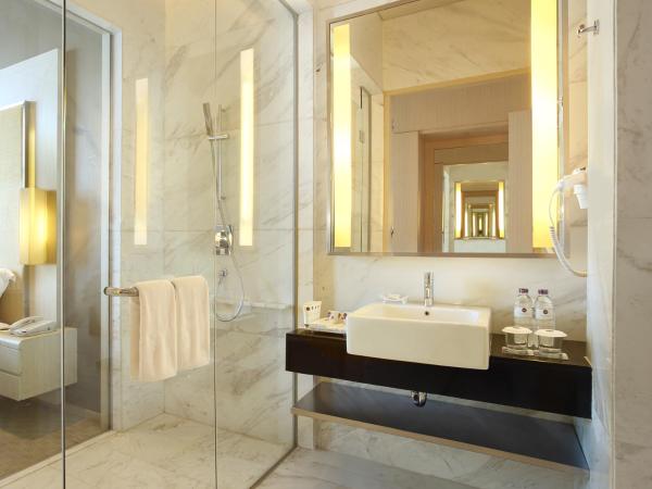 Grand Mercure Jakarta Harmoni : photo 1 de la chambre chambre lits jumeaux supérieure