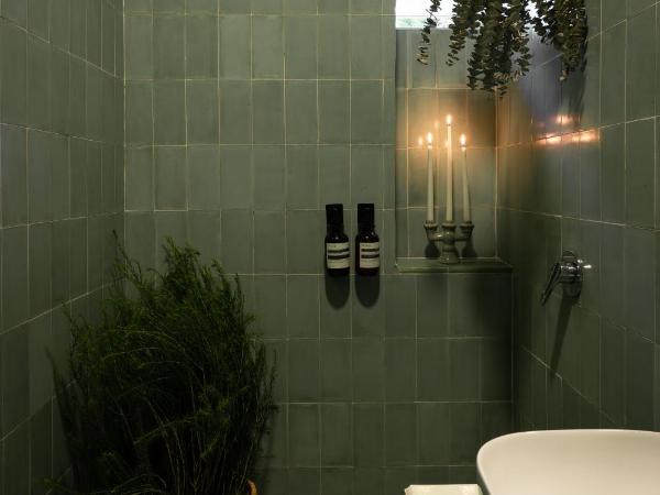 Casa España : photo 3 de la chambre chambre double avec salle de bains privative