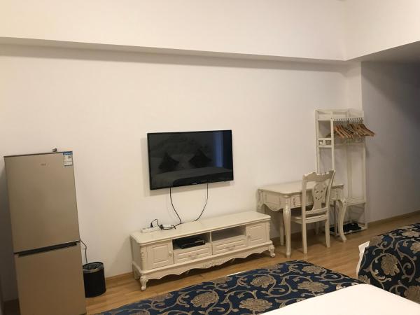 Yunying International ApartHotel - Free Shuttle Bus to Canton Fair Complex During Canton Fair Period : photo 3 de la chambre chambre lits jumeaux supérieure