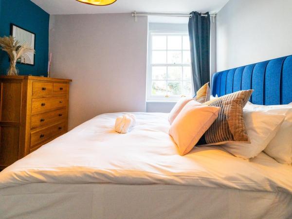 Charming Clifton Victorian House, Sleeps 8 LUX : photo 2 de la chambre maison de vacances