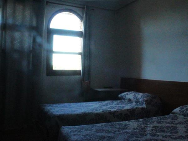 SunDos Feria Valencia : photo 1 de la chambre chambre lits jumeaux