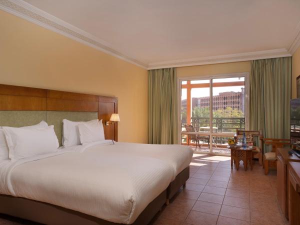 Grand Mogador Menara & Spa : photo 4 de la chambre chambre supérieure - vue sur piscine