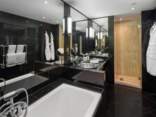 Baglioni Hotel London - The Leading Hotels of the World : photo 5 de la chambre suite