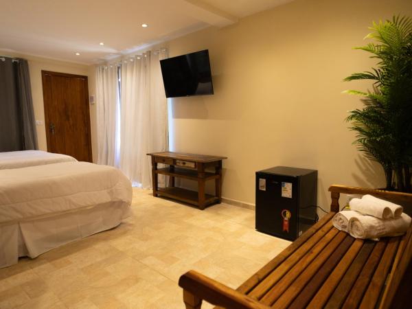 Pousada La Dolce Vita : photo 9 de la chambre chambre triple standard - vue sur mer