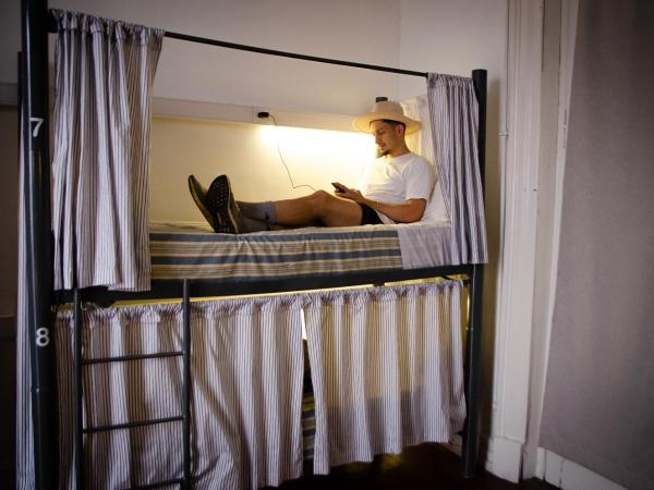 BA STOP Hostel : photo 3 de la chambre lit dans dortoir de 8 lits 