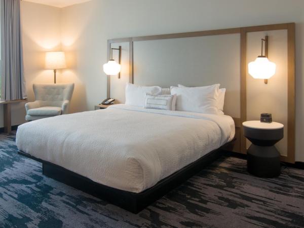 Fairfield Inn & Suites by Marriott Nashville Airport : photo 2 de la chambre chambre lit king-size