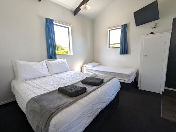 Holdens Bay Holiday Park : photo 3 de la chambre large 1 bedroom ensuite motel style unit