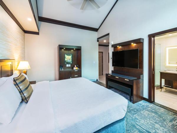 Charltons Banff : photo 2 de la chambre hébergement lit king-size deluxe - vue sur montagne