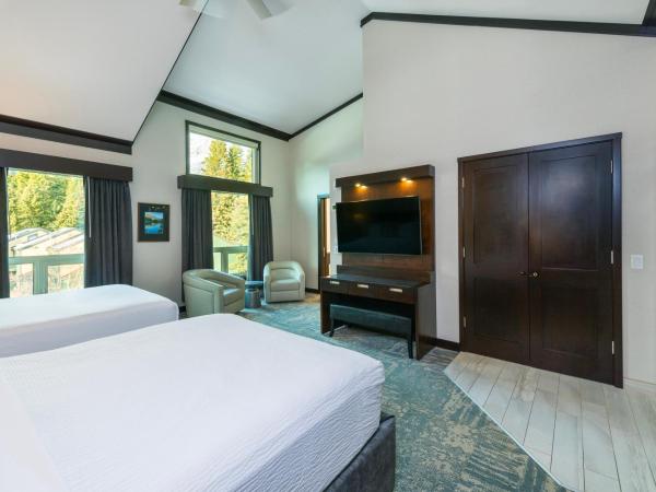 Charltons Banff : photo 6 de la chambre hébergement deluxe avec 2 lits queen-size - vue sur montagne