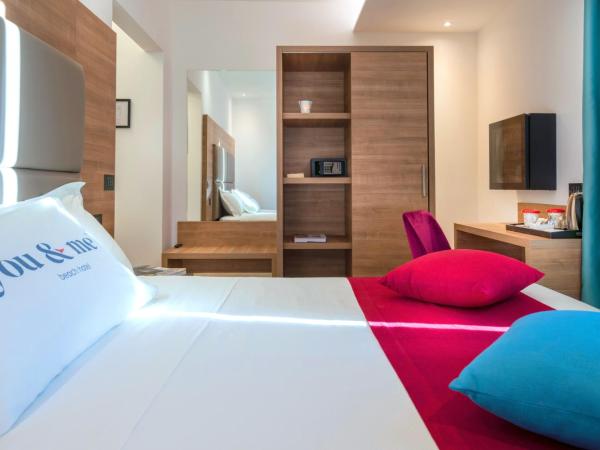 You & Me Beach Hotel : photo 3 de la chambre suite junior avec bain à remous