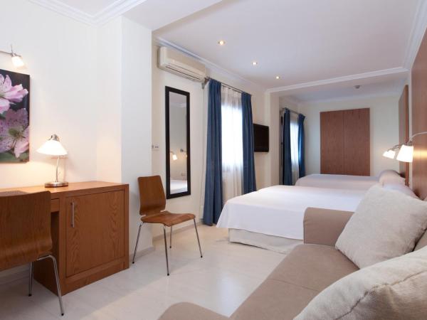 Hotel MR Costa Blanca : photo 3 de la chambre chambre quadruple confort