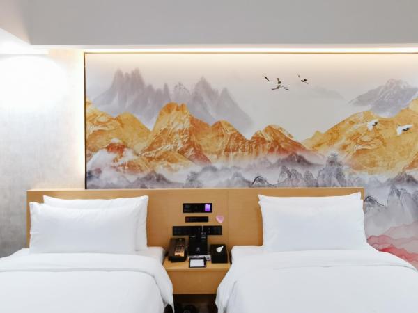 Connar Hotel - Shenzhen Futian : photo 6 de la chambre chambre lits jumeaux Élégante