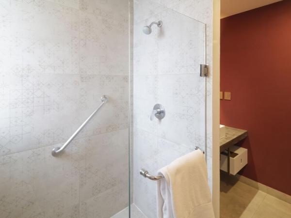 City Centro by Marriott Oaxaca : photo 9 de la chambre chambre avec 2 grands lits queen-size