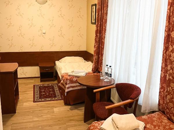 Hotel Logos : photo 3 de la chambre chambre lits jumeaux Économique