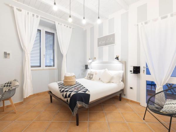 Cagliari Old Town B&B : photo 10 de la chambre chambre double