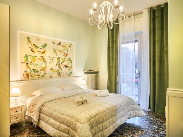 La Voliera : photo 5 de la chambre chambre double avec salle de bains privative