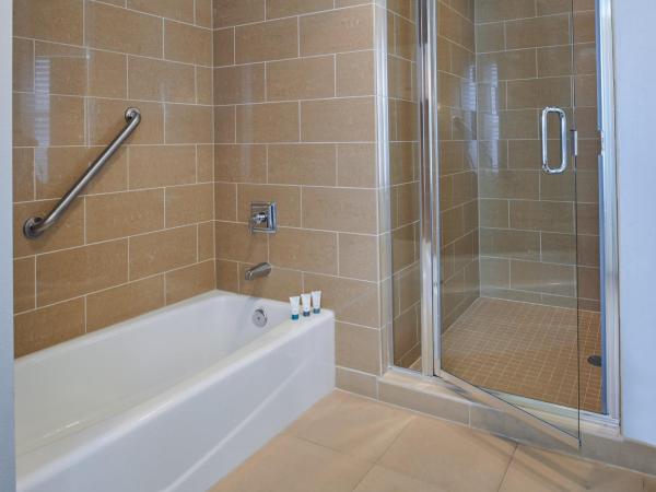 The Westin Book Cadillac Detroit : photo 5 de la chambre chambre lit king-size deluxe