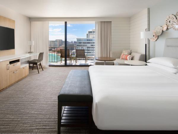 Waikiki Beach Marriott Resort & Spa : photo 2 de la chambre hébergement premium - vue sur océan