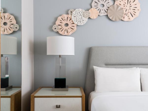 Waikiki Beach Marriott Resort & Spa : photo 4 de la chambre hébergement waikiki - vue sur ville