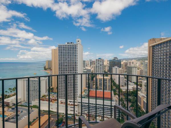 Waikiki Beach Marriott Resort & Spa : photo 5 de la chambre chambre avec vue sur océan