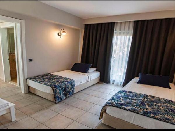 MIR'AMOR GARDEN Resort Hotel-ALL INCLUSIVE : photo 7 de la chambre chambre familiale supérieure